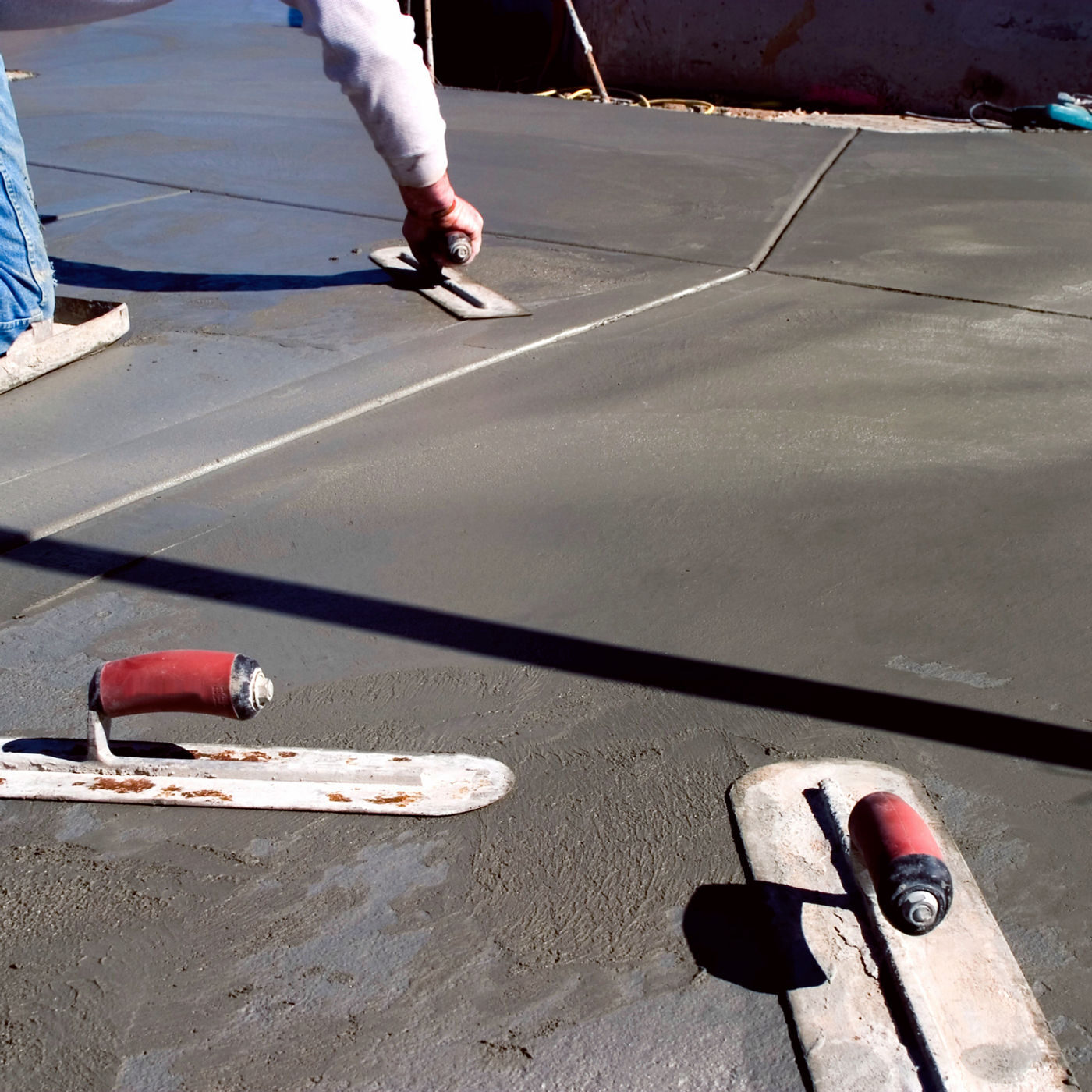 Airless Paint Spraying